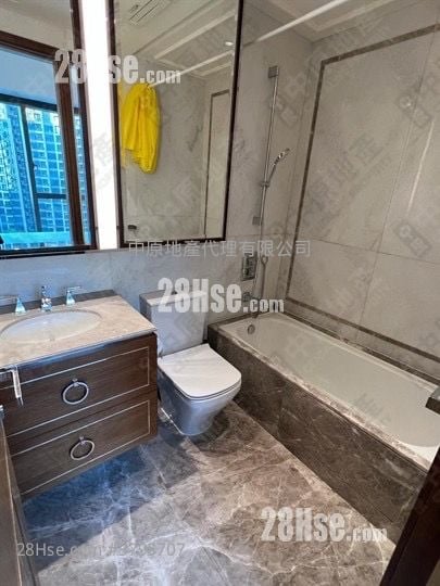 One Homantin Sell 1 Bedroom 372 ft²