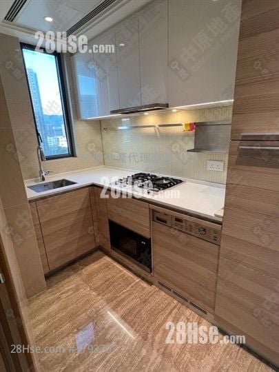 One Homantin Sell 1 Bedroom 372 ft²