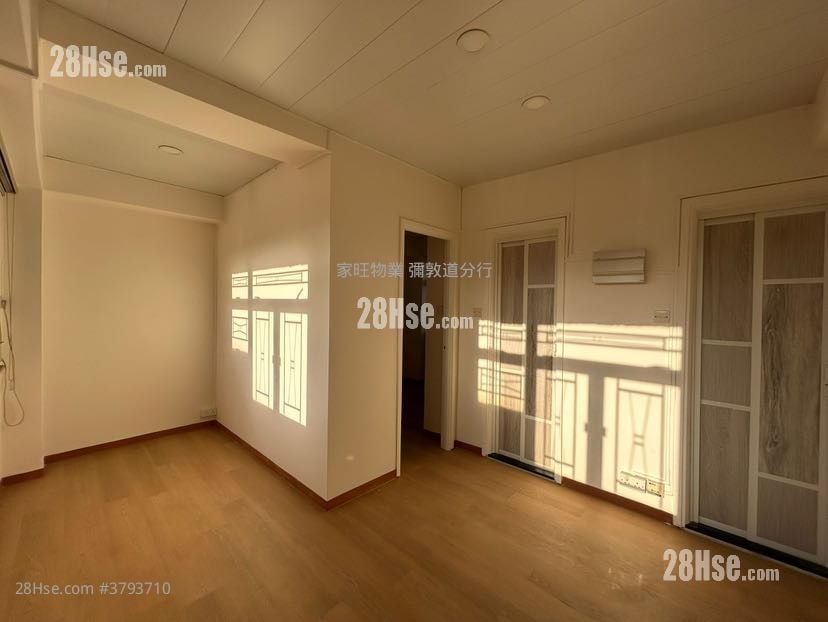 Tung Shing Building Rental 282 ft²