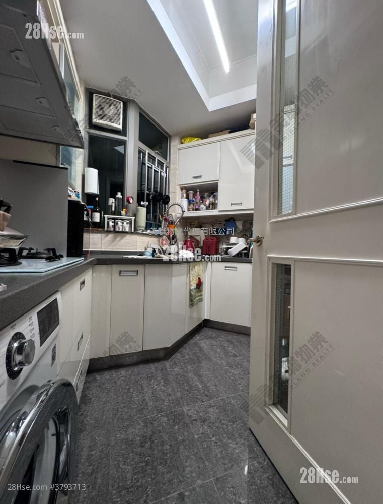 朗逸峰 售盘 2 房 634 平方尺