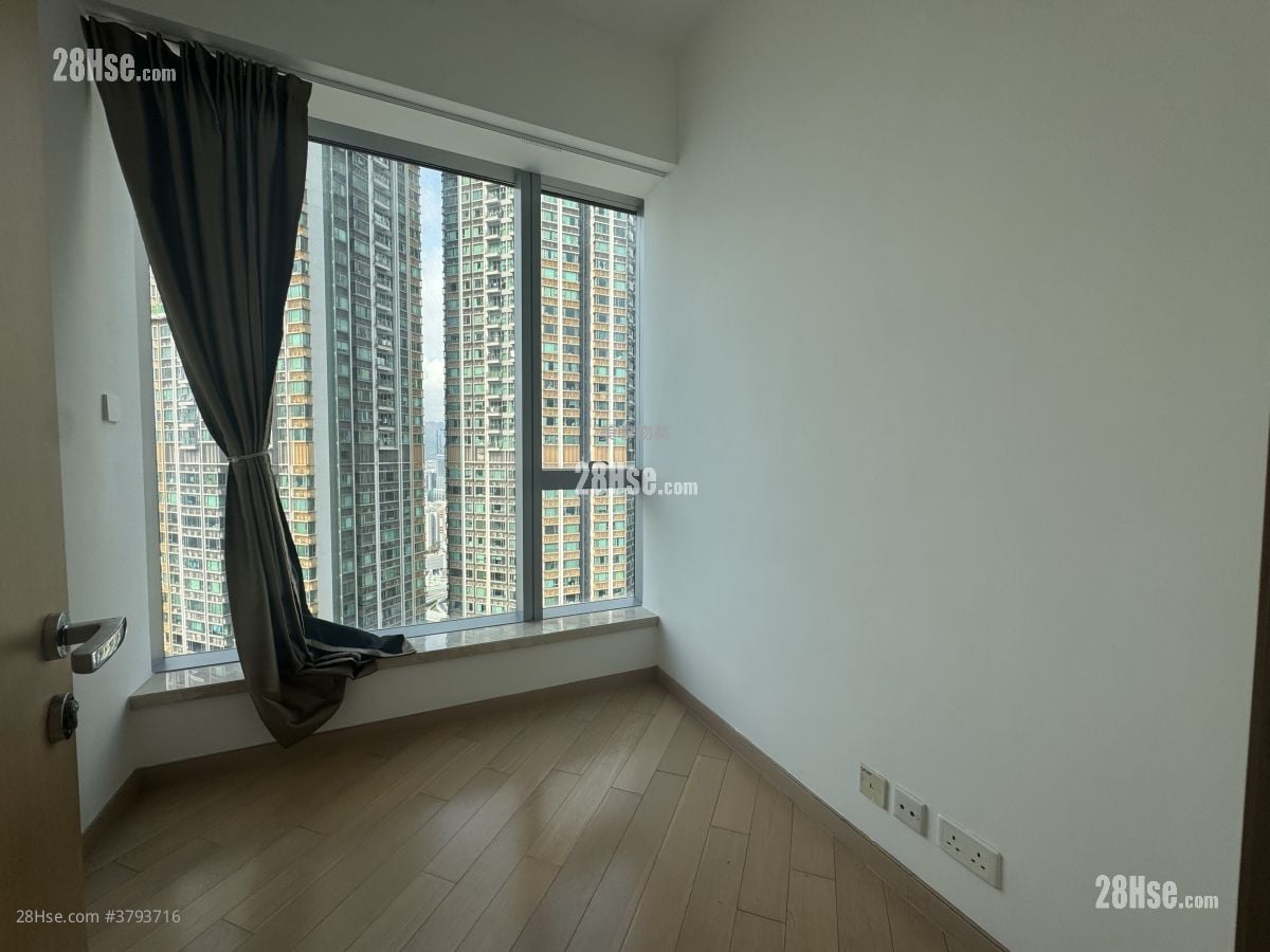 The Cullinan Rental 535 ft²