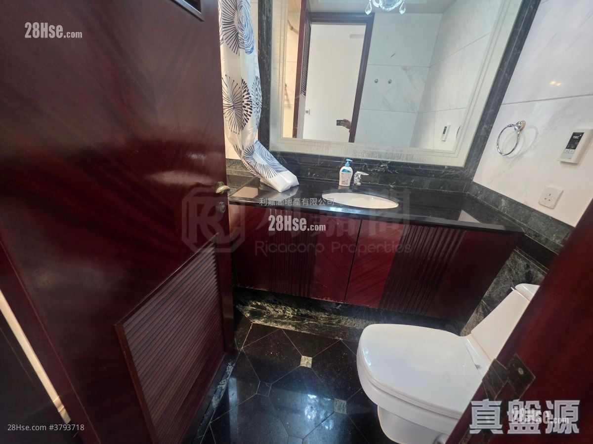 One Beacon Hill Rental 1,103 ft²