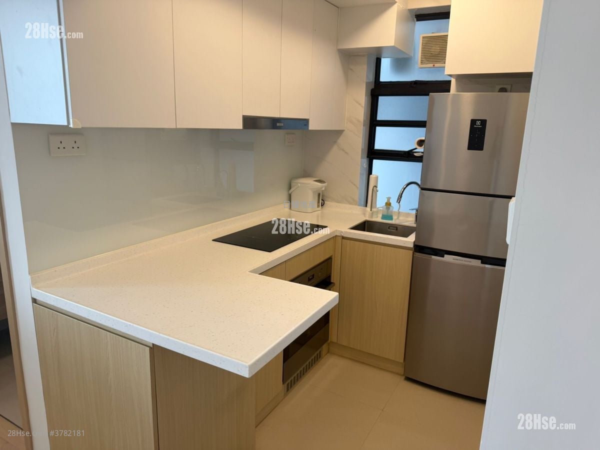 Panorama Gardens Sell 2 Bedrooms , 1 Bathroom 592 ft²