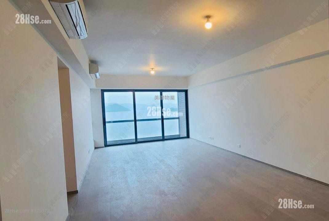 Ontolo Sell 4 Bedrooms , 4 Bathrooms 1,739 ft²