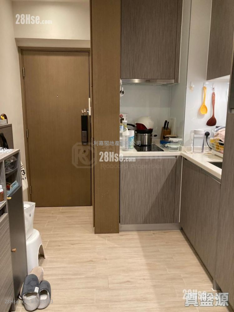 Astoria Crest Sell 1 Bedroom , 1 Bathroom 299 ft²