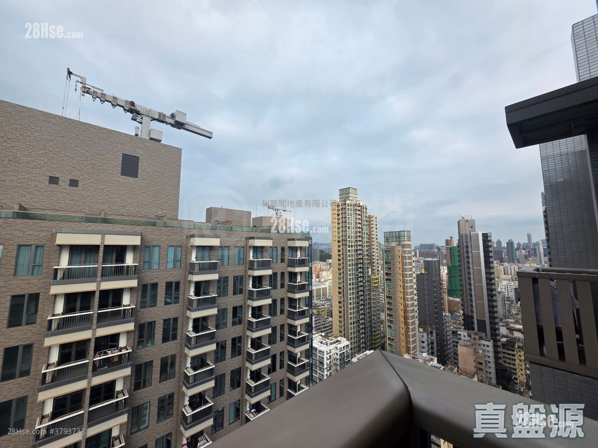 Astoria Crest Sell 1 Bedroom , 1 Bathroom 299 ft²