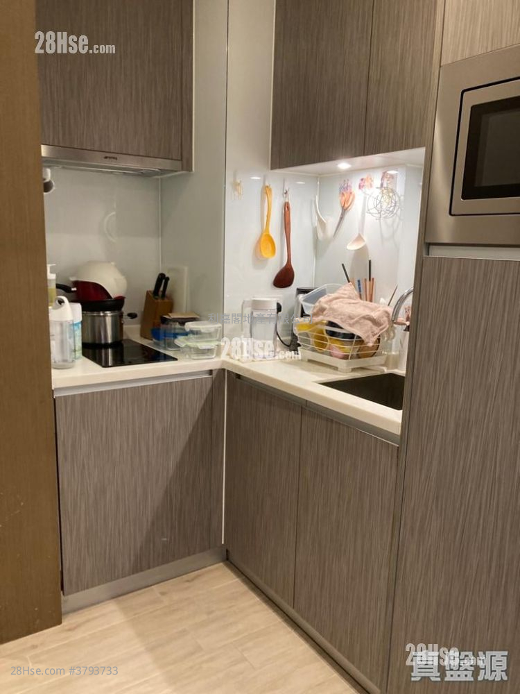 Astoria Crest Sell 1 Bedroom , 1 Bathroom 299 ft²