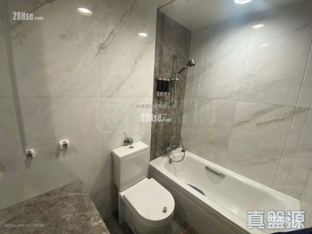 Seaside Sonata Sell 2 Bedrooms 485 ft²