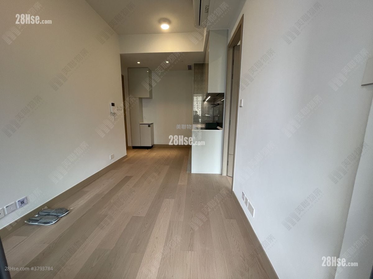 Park Seasons Sell 1 Bedroom , 1 Bathroom 327 ft²