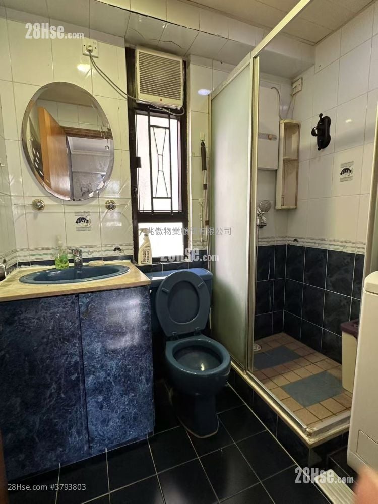 Carprio Mansion Rental 2 Bedrooms , 1 Bathroom 459 ft²