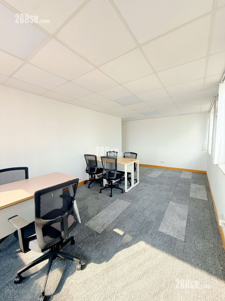 美德工业大厦 租盘 1 房 , 5+ 厕所