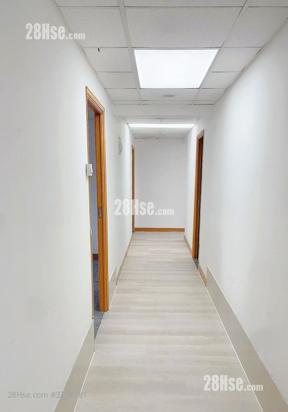 美德工业大厦 租盘 1 房 , 5+ 厕所