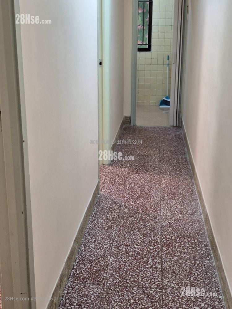 村屋 租盘 2 房 , 1 浴室 600 平方尺