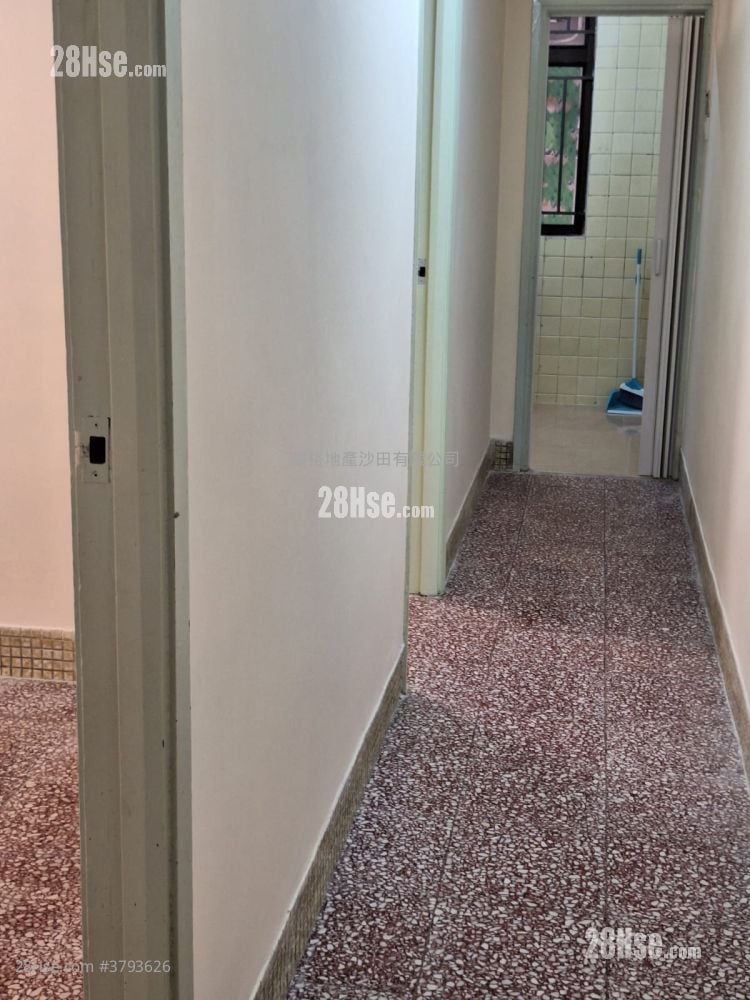 村屋 租盘 2 房 , 1 浴室 600 平方尺