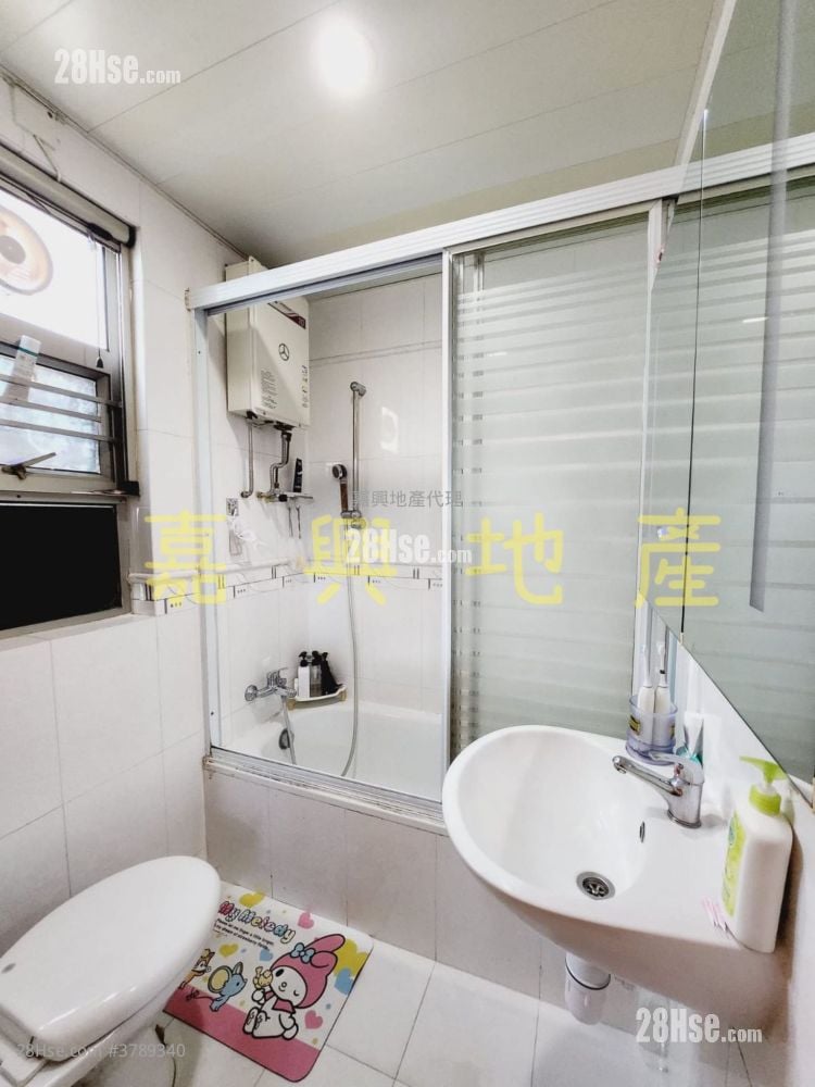 Sheung Wo Che Sell 3 Bedrooms , 1 Bathroom