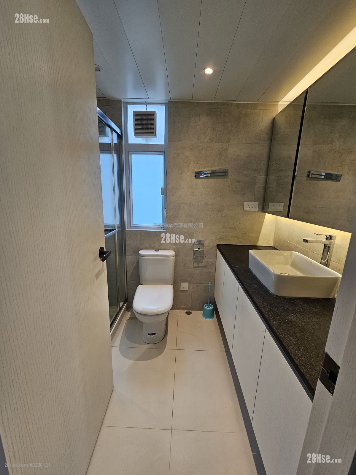 46 Peel Street Rental 1 Bedroom , 1 Bathroom 390 ft²