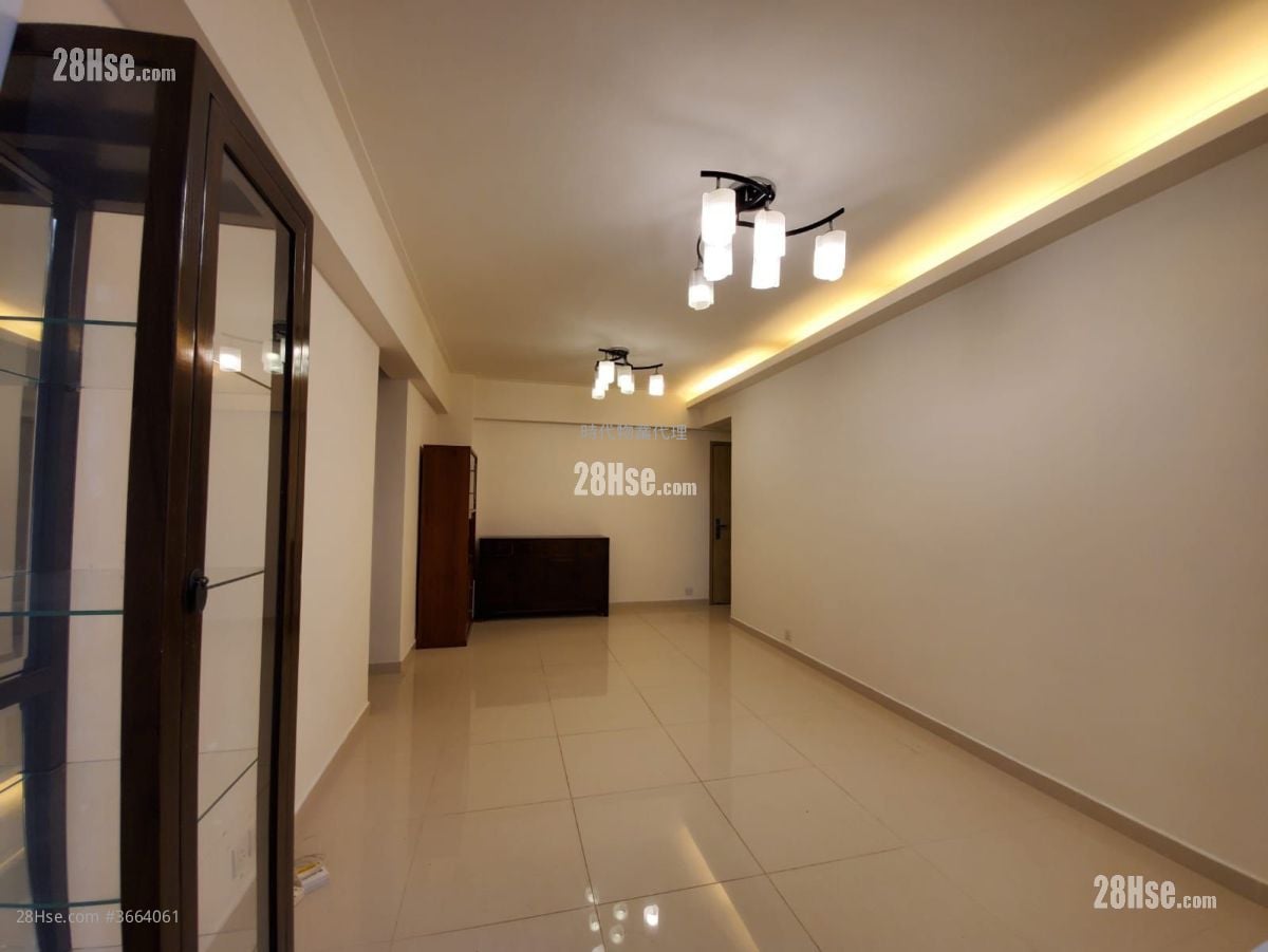 Paterson Building Sell 3 Bedrooms 817 ft²