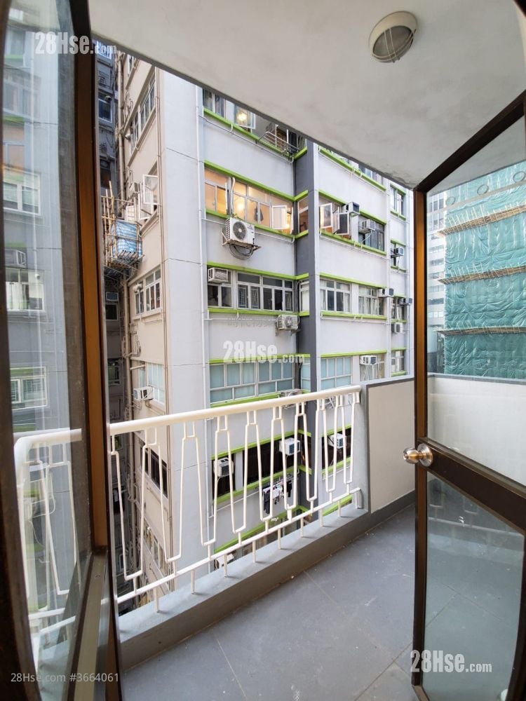 Paterson Building Sell 3 Bedrooms 817 ft²