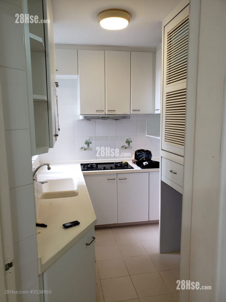 栢蕙苑 租盘 2 房 , 1 浴室 589 平方尺