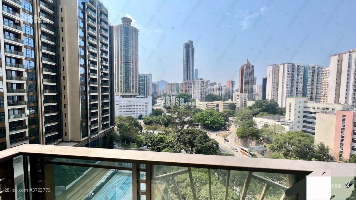 Grand Homm Rental 4 Bathrooms 1,445 ft²