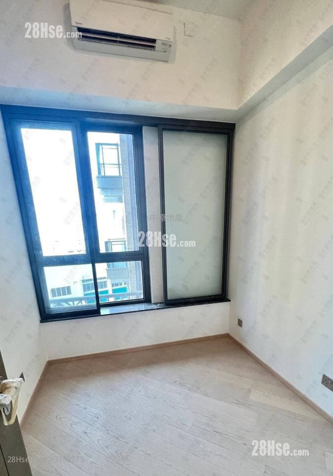 Grand Homm Rental 4 Bathrooms 1,445 ft²