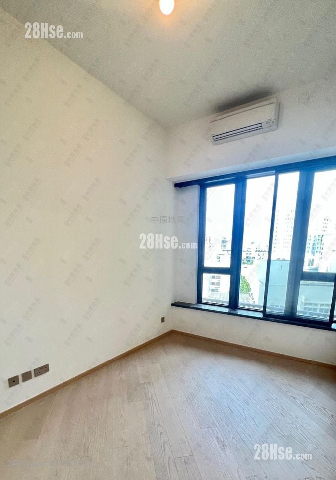 Grand Homm Rental 4 Bathrooms 1,445 ft²