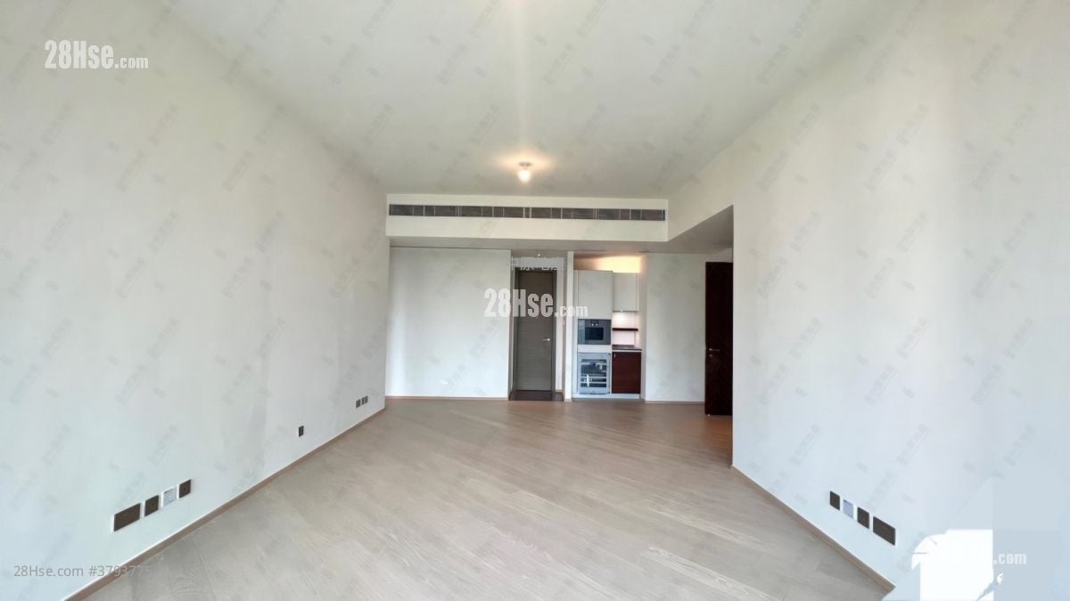 Grand Homm Rental 4 Bathrooms 1,445 ft²