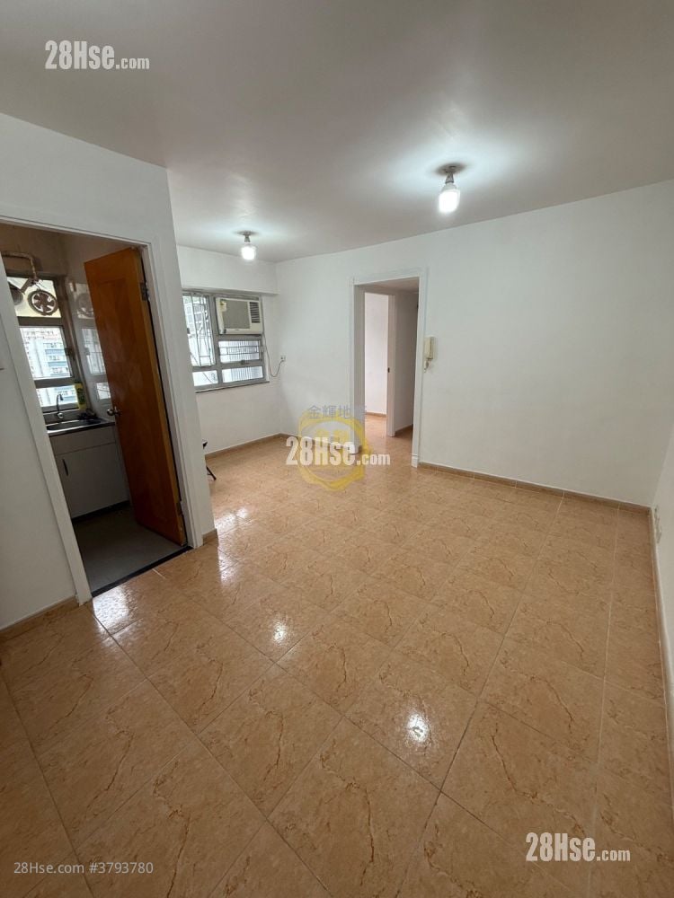 Chi Lok Fa Yuen Sell 3 Bedrooms , 1 Bathroom 511 ft²