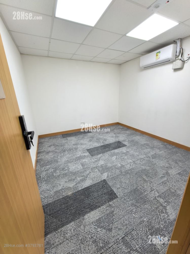 美德工业大厦 租盘 1 房 , 5+ 厕所