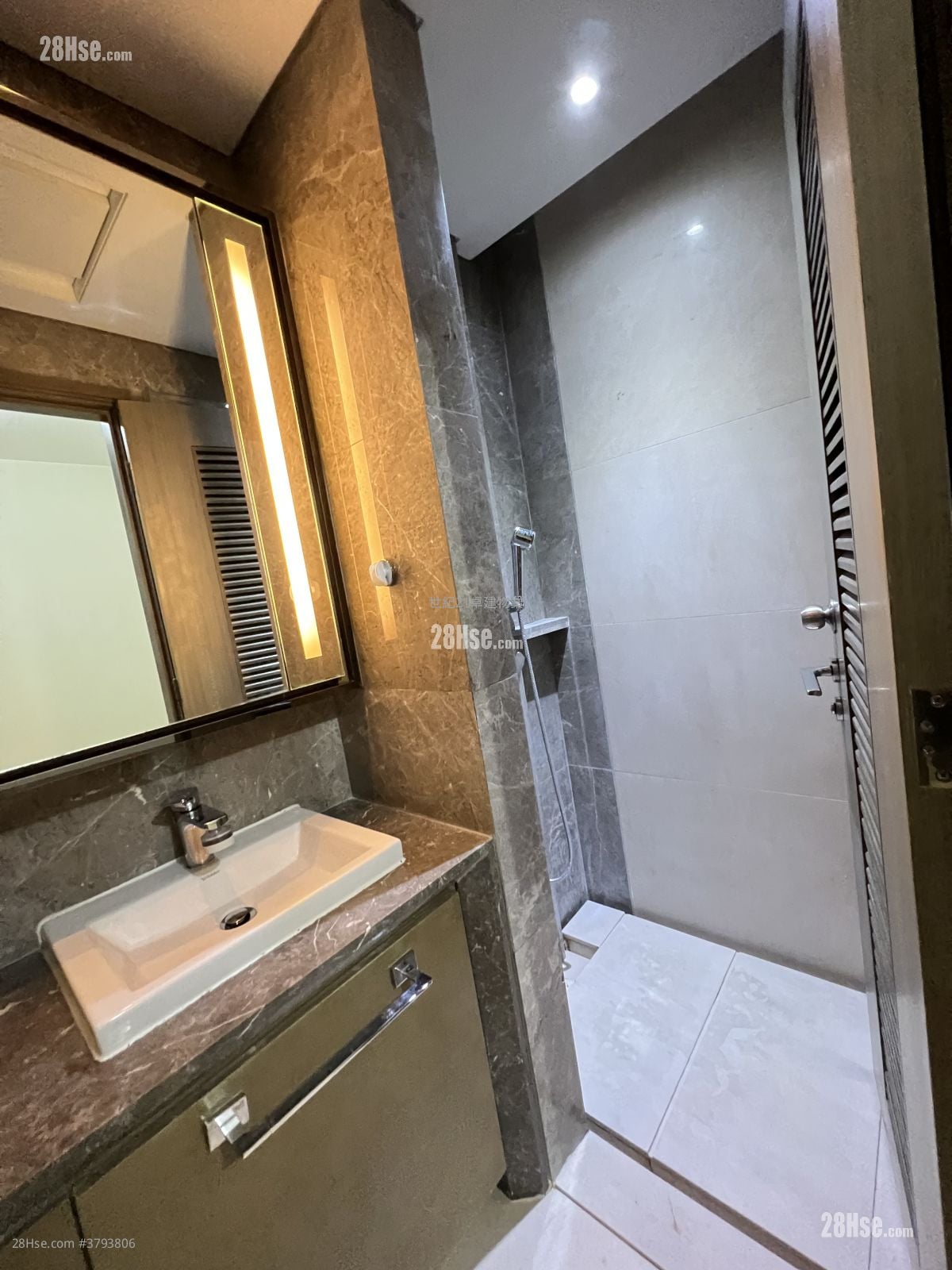 The Austin 售盘 开放式间隔 , 1 浴室 360 平方尺