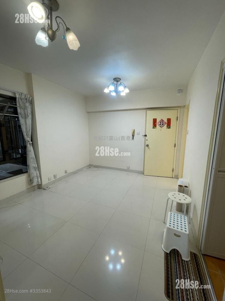 Bay View Garden Rental 2 Bedrooms , 1 Bathroom 401 ft²