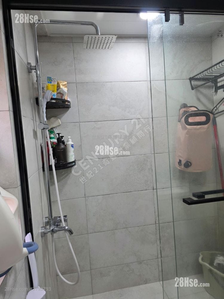 Sunshine City Sell 3 Bedrooms 519 ft²