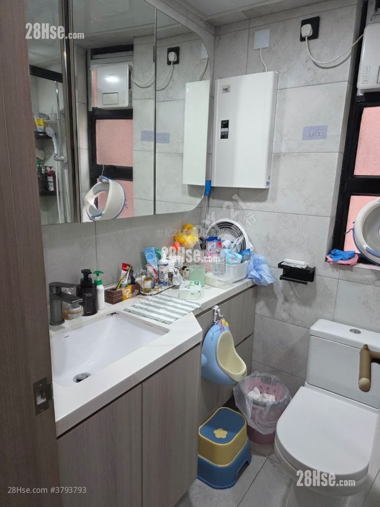 Sunshine City Sell 3 Bedrooms 519 ft²