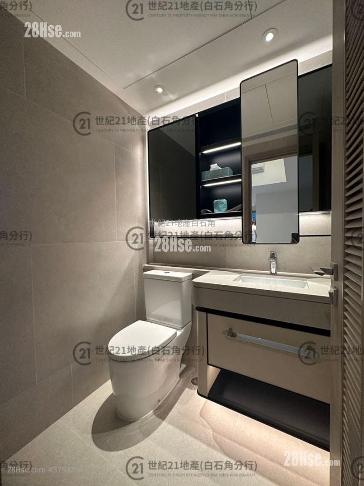 Silicon Hill Sell 3 Bedrooms , 2 Bathrooms 580 ft²