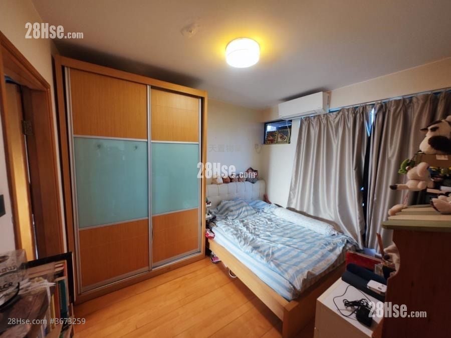 Recours La Serre Sell 3 Bedrooms , 2 Bathrooms 854 ft²