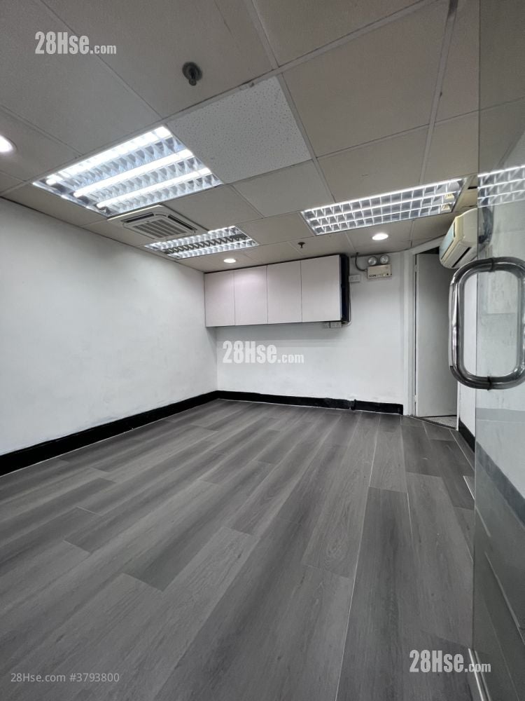 Ko Fu Building Sell 200 ft²