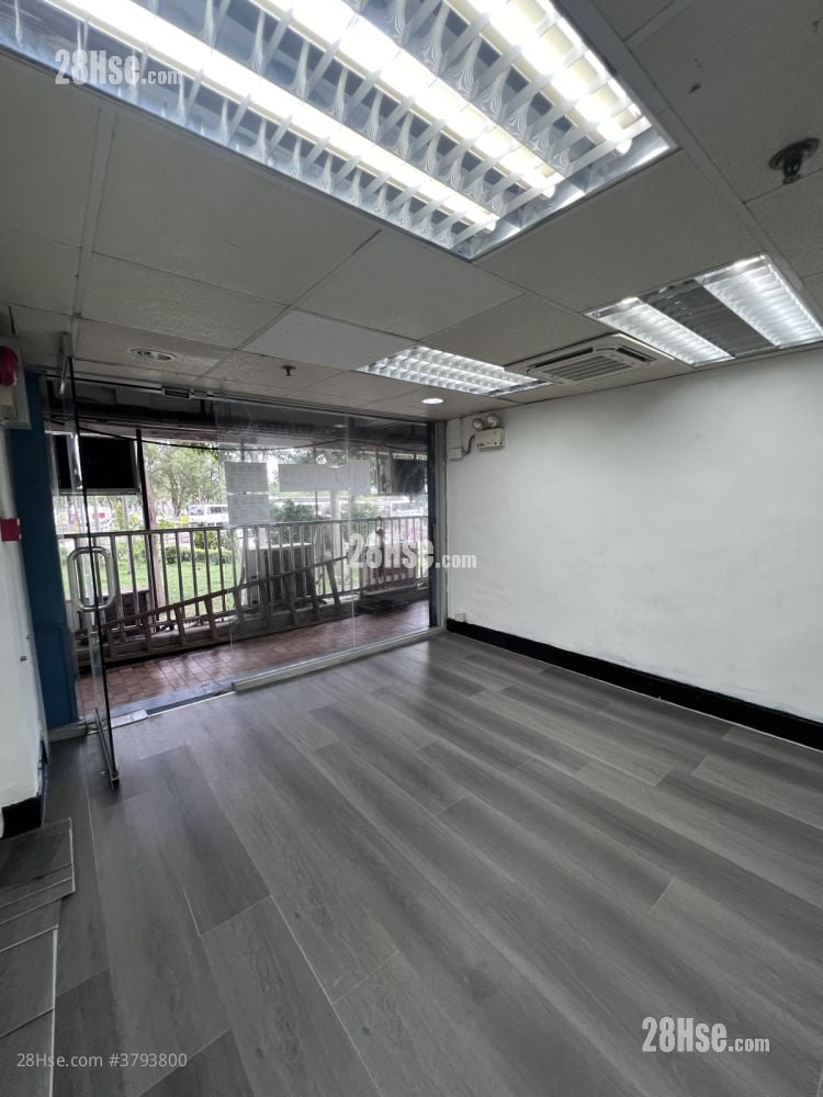 Ko Fu Building Sell 200 ft²