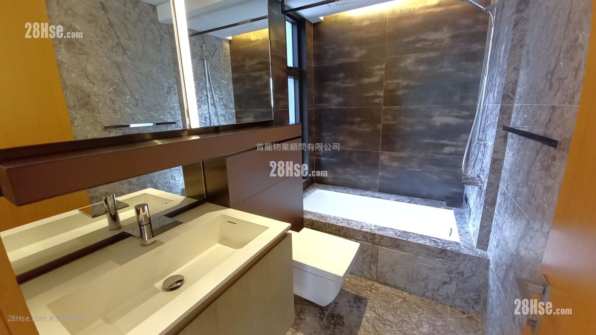 殷然 租盘 2 房 , 1 浴室 732 平方尺