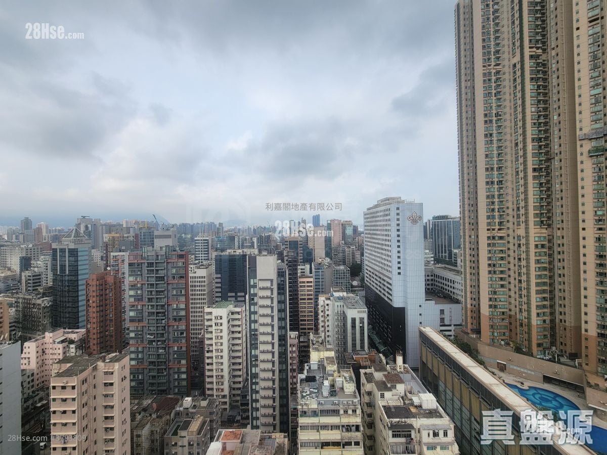 Grand Austin Sell 2 Bedrooms , 1 Bathroom 540 ft²