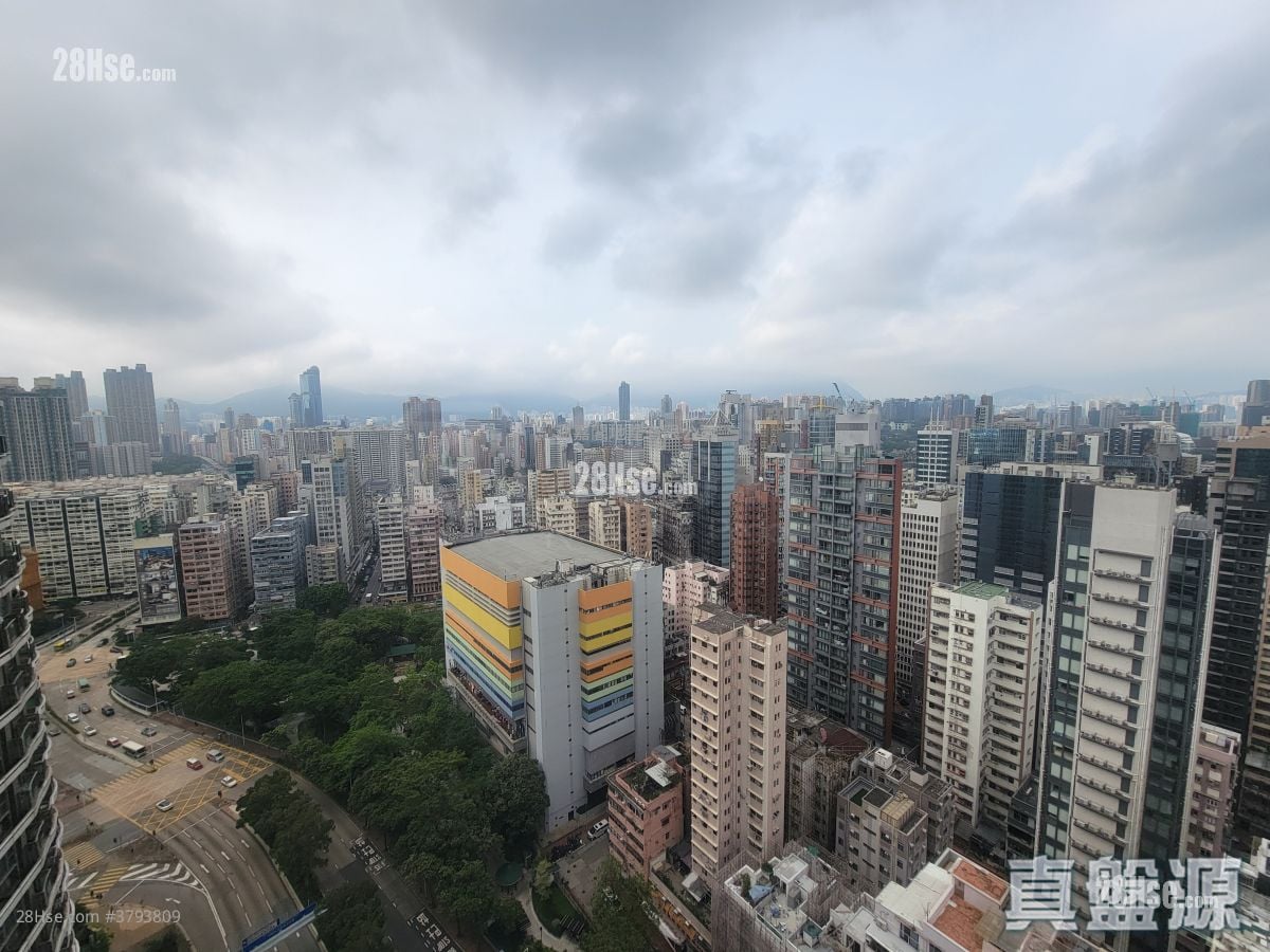 Grand Austin Sell 2 Bedrooms , 1 Bathroom 540 ft²