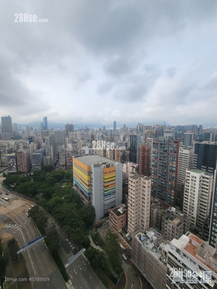 Grand Austin Sell 2 Bedrooms , 1 Bathroom 540 ft²