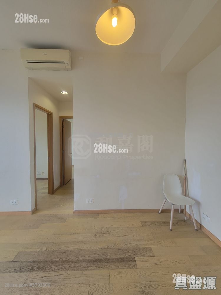 Grand Austin Sell 2 Bedrooms , 1 Bathroom 540 ft²