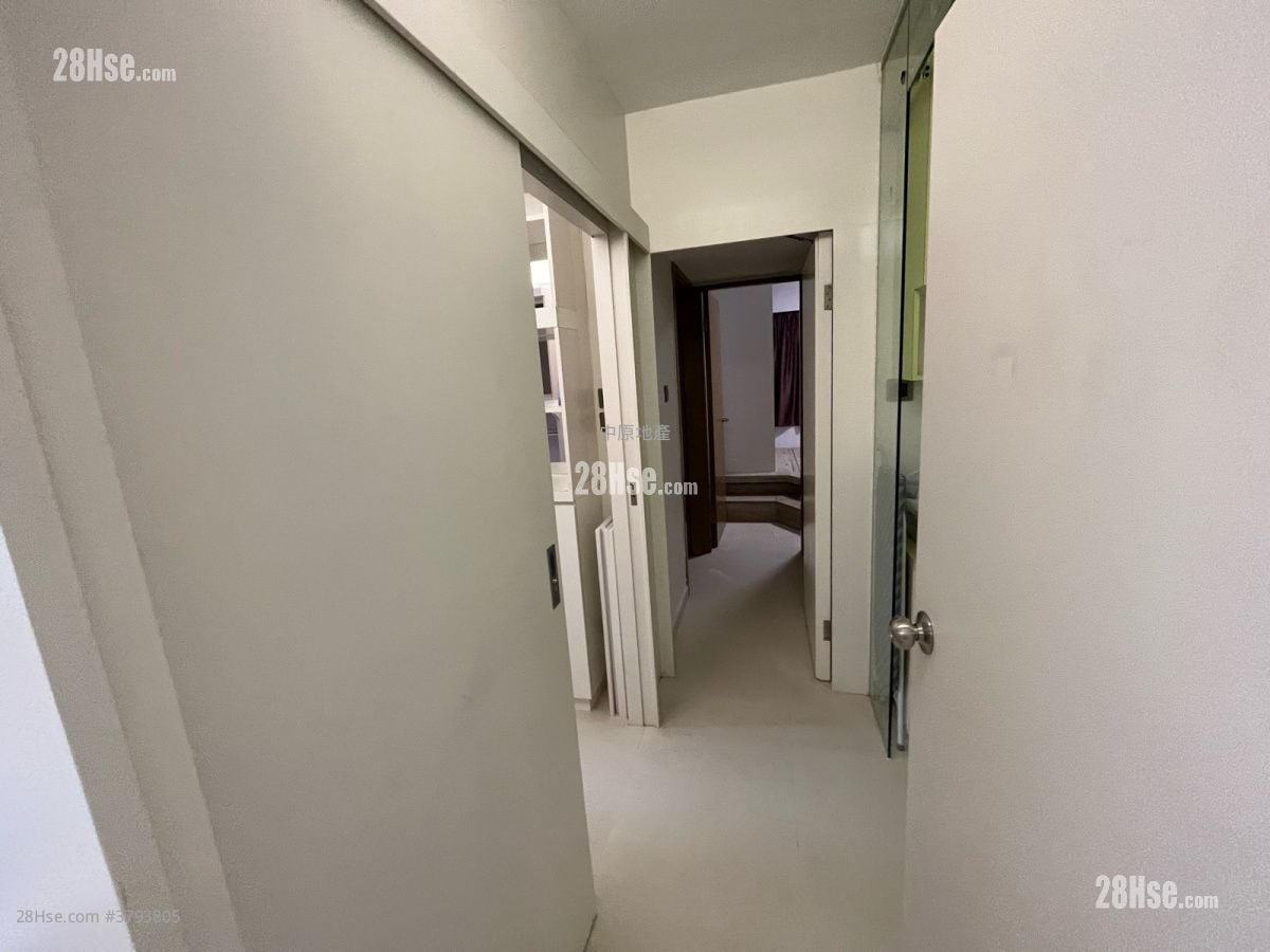 City One Shatin Sell 4 Bedrooms , 2 Bathrooms 853 ft²