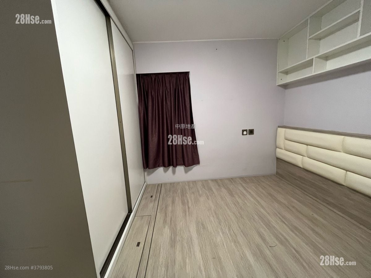 City One Shatin Sell 4 Bedrooms , 2 Bathrooms 853 ft²