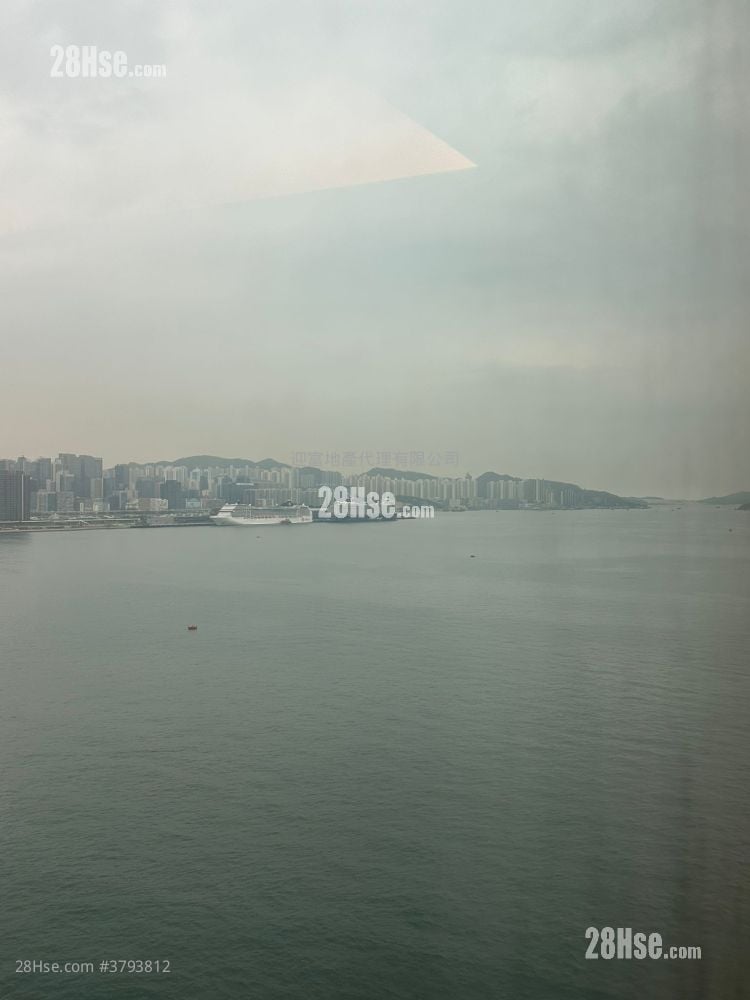 海逸豪园 租盘 3 房 , 2 浴室 1,113 平方尺