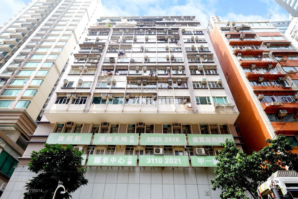 building outlook: Everwin Mansion Rental 1 Bedroom , 1 Bathroom 282 ft²