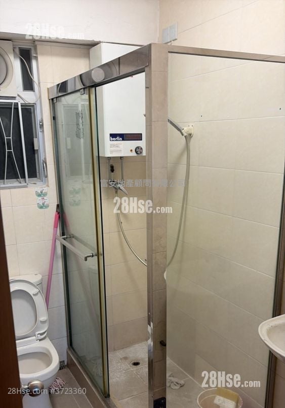 金富大厦 租盘 2 房 , 1 浴室 466 平方尺