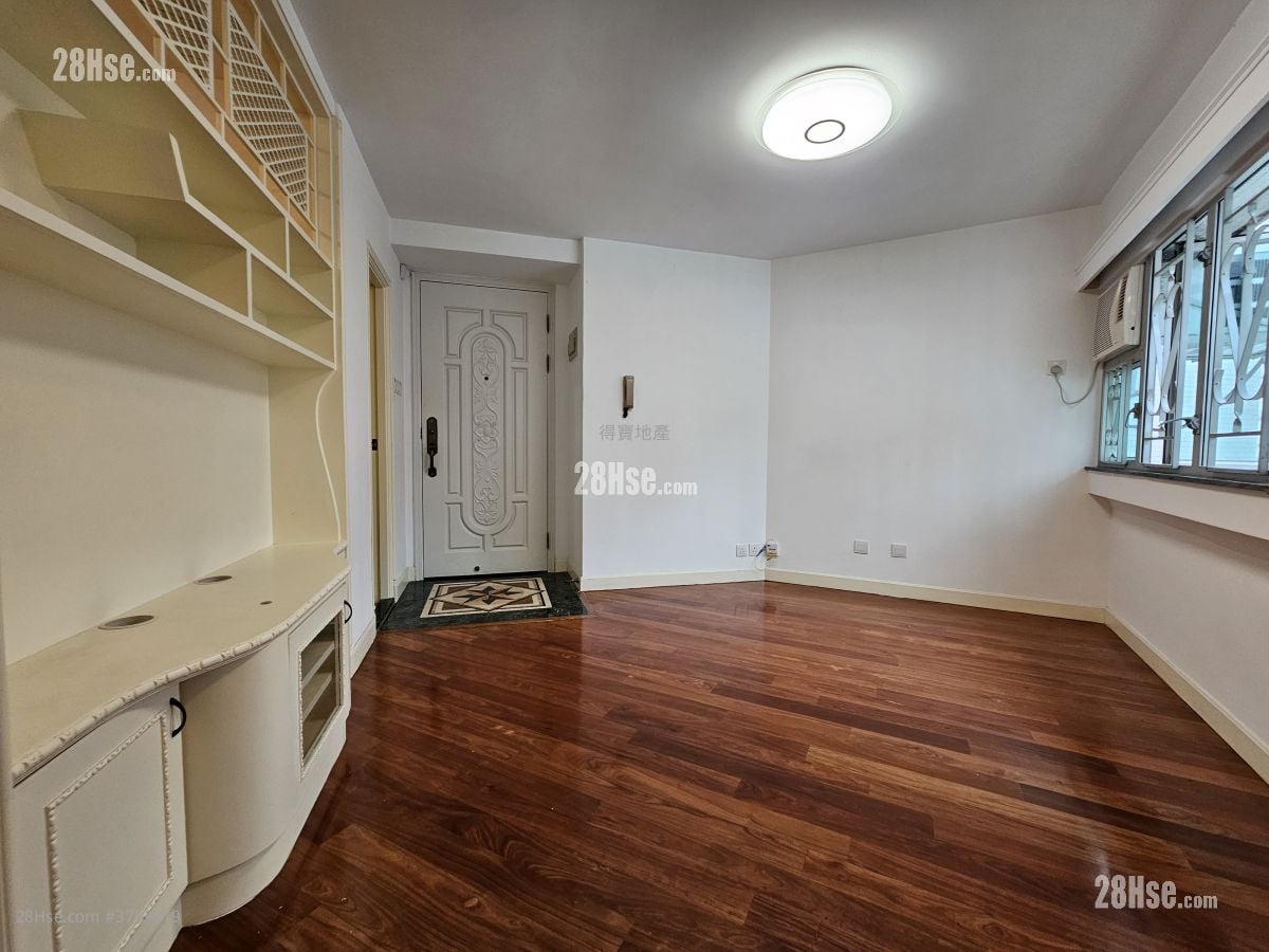 单幢楼房 租盘 2 房 , 1 浴室 423 平方尺