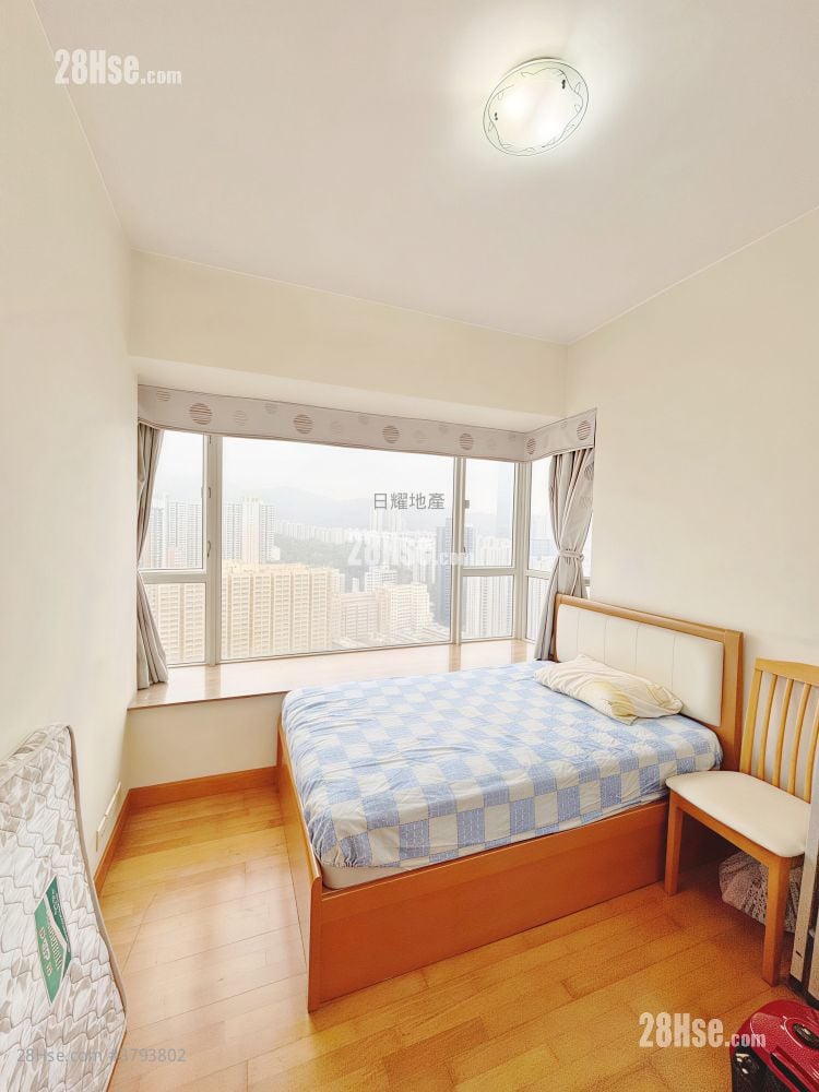 Les Saisons Sell 2 Bedrooms 554 ft²