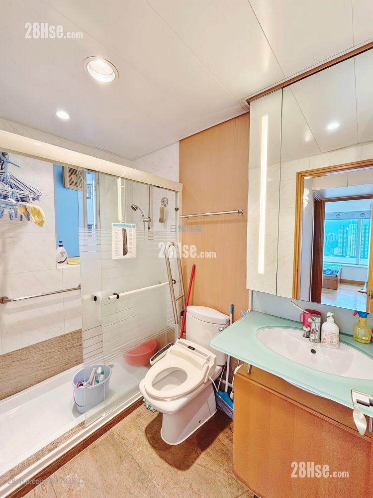 Les Saisons Sell 2 Bedrooms 554 ft²